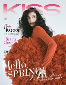 Ruslana Glyakova Presents “Paradise Garden” – A Dreamlike Visual Story for Amor Magazine